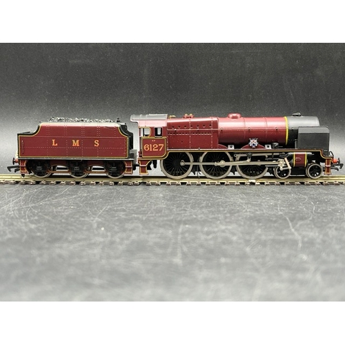 273 - Two OO Mainline LMS Crimson 4-6-0 Steam Locomotives, one Tested Runner
(900g)
Mainline 37046 Class 6... 