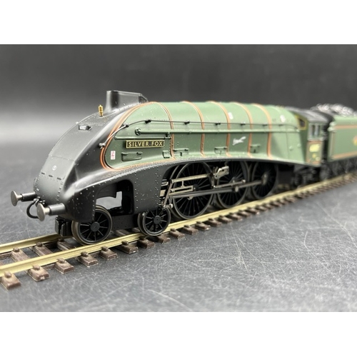 275 - Hornby R2266 Class A4 4-6-2 60017 