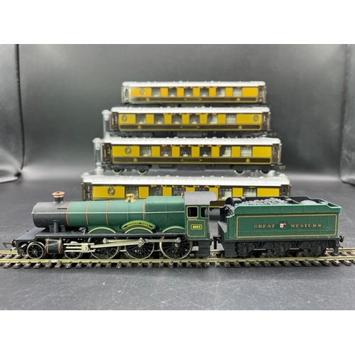 219 - Two Silver Jubilee Hornby OO train sets and Crescent Toy Company Silver Jubilee 'Royal State Coach' ... 