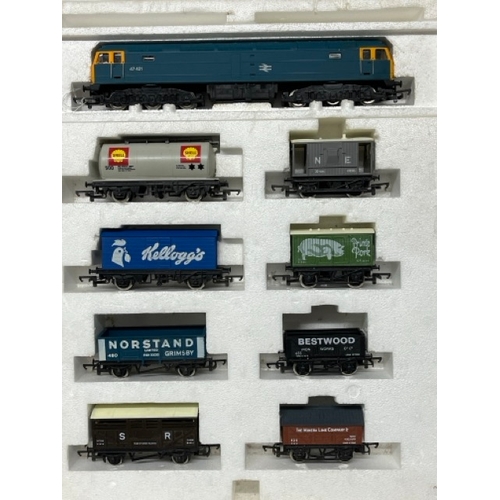 219 - Two Silver Jubilee Hornby OO train sets and Crescent Toy Company Silver Jubilee 'Royal State Coach' ... 