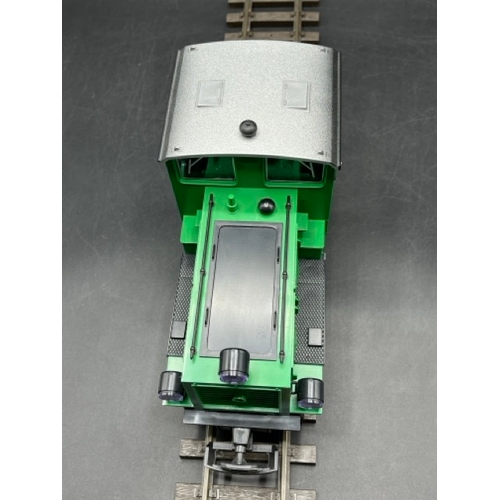 91 - G-Scale LGB 92490 Henschel 0-4-0 Diesel Loco in Green #92490 electric with original box, Tested Runn... 