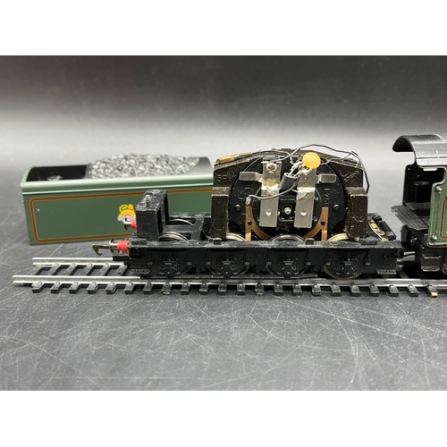 201 - Hornby R2365M Queen of Scots train pack with A3 60051 