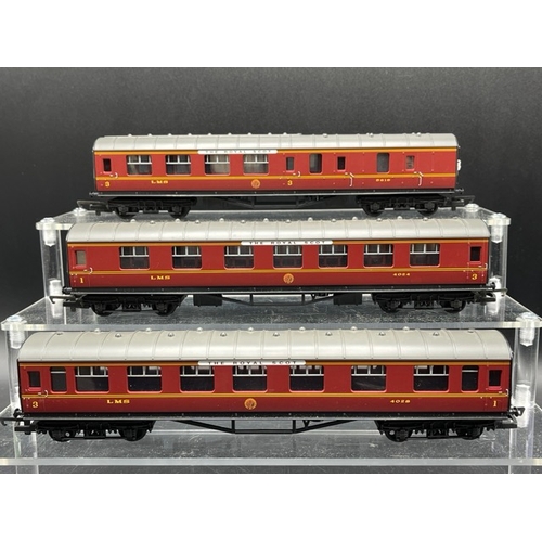 203 - Hornby R2167 The Royal Scot (A4 Class - Lord Faringdon) 60034 train pack, Tested Non-Runner
(1200G)
... 