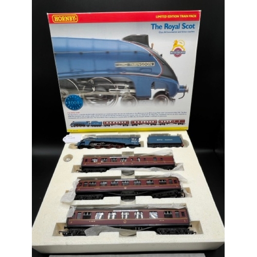 203 - Hornby R2167 The Royal Scot (A4 Class - Lord Faringdon) 60034 train pack, Tested Non-Runner
(1200G)
... 