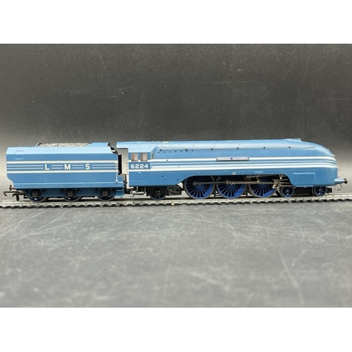 205 - Hornby R2371M Coronation Scot train pack with 4-6-2 6224 