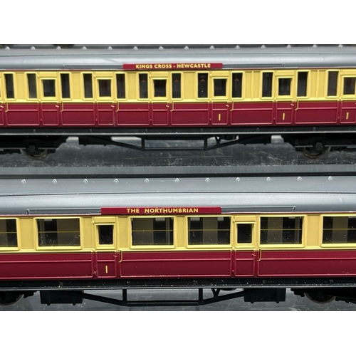 208 - Hornby R2363M 