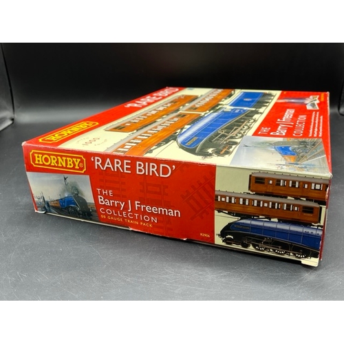 212 - Hornby R2906 'Rare Bird' train pack with A4 60024 'Kingfisher' in ex-LNER BR blue and 3 Teak ex-LNER... 