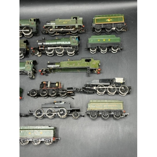 354 - OO Gauge Spares/Repairs Loco Lot
(2800g)
None tested