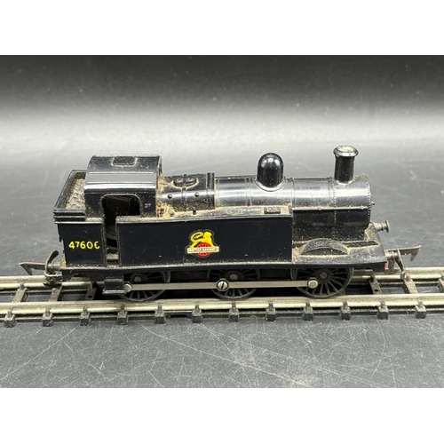 357 - Three Triang OO gauge Locomotives, Two Tested Runners
(1100g)
Tri-ang Railways R53 4-6-2 Princess Lo... 