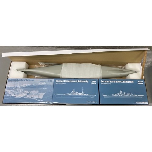 6 - Trumpeter- Scharnhorst Battleship - 03715 - 1/35 Scale. (4600g) (1)

Unbuilt. Box dimensions - 123x3... 