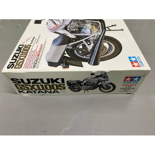 9 - Tamiya - Suzuki GSX1100S - 1/6 Scale. (1600g) (1).

Unbuilt, box shows sign of being stored. Box Dim... 