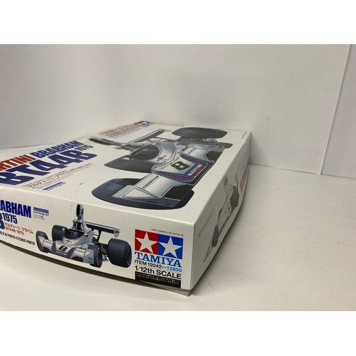 10 - Tamiya - Martini Brabham BT44B - 1/12 Scale. (1000g) (1).

Unbuilt, box shows slight sign of being s... 