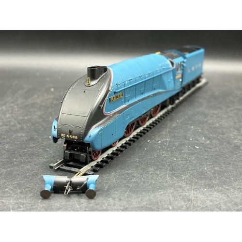 220 - Hornby R1103 The Mallard Passenger OO gauge Train Set, with a quantity of track and Trackside buildi... 