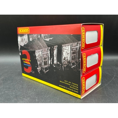 350 - 15 OO gauge Boxed Rolling stock 'Ready-to-Roll'
(2000g)
Hornby R6393 3 Assorted Plank Private Owner ... 