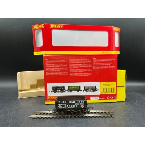 350 - 15 OO gauge Boxed Rolling stock 'Ready-to-Roll'
(2000g)
Hornby R6393 3 Assorted Plank Private Owner ... 