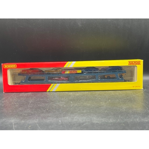 350 - 15 OO gauge Boxed Rolling stock 'Ready-to-Roll'
(2000g)
Hornby R6393 3 Assorted Plank Private Owner ... 