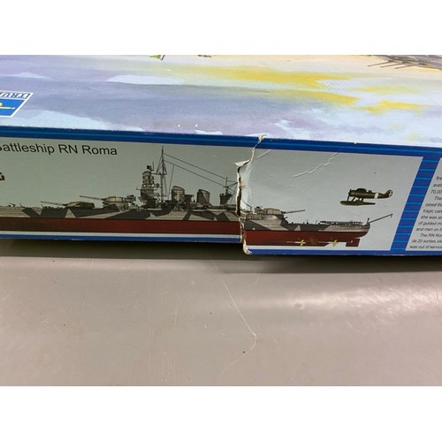 15 - 2 Model Kits - Trumpeter Italian Navy Battleship RN Roma & Italeri Vosper 72'6