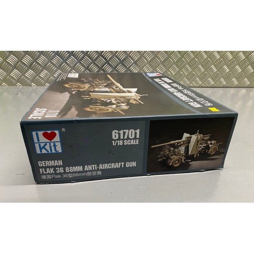 17 - 5 Model Kits - Trumpeter German Armoured Train Panzertriebwagen Nr.16 & I love kit German Flak 36 88... 