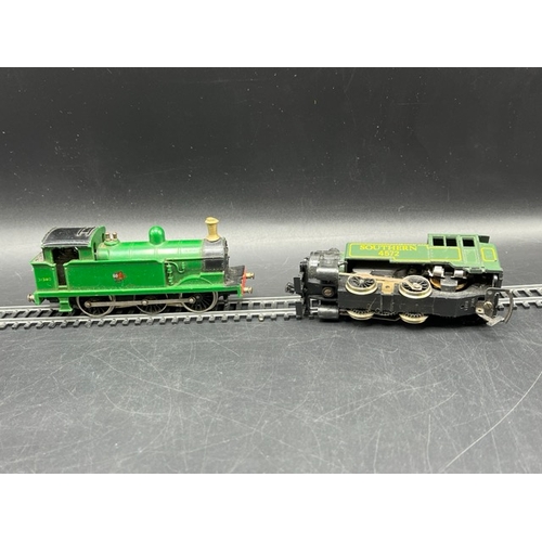 285 - 16 Little Steam Locomotives, Each tested, two Non-Runners
(3700g) 
See images for details