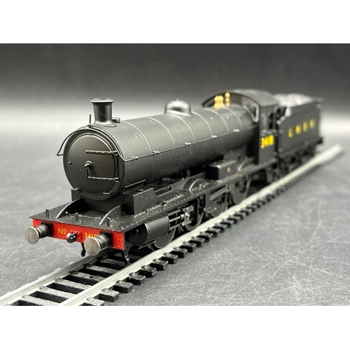 288 - Three LNER 'OO' gauge Boxed Hornby Steam Locomotives, both Tested Runners
(1600g)
Hornby R3424 Class... 