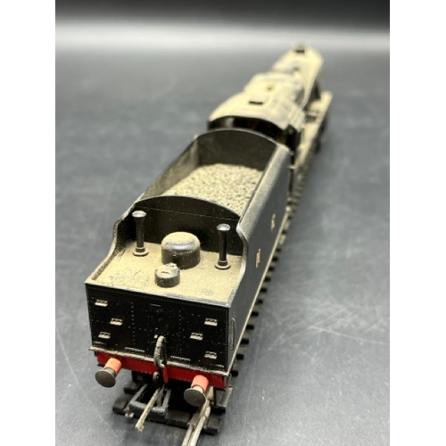 288 - Three LNER 'OO' gauge Boxed Hornby Steam Locomotives, both Tested Runners
(1600g)
Hornby R3424 Class... 