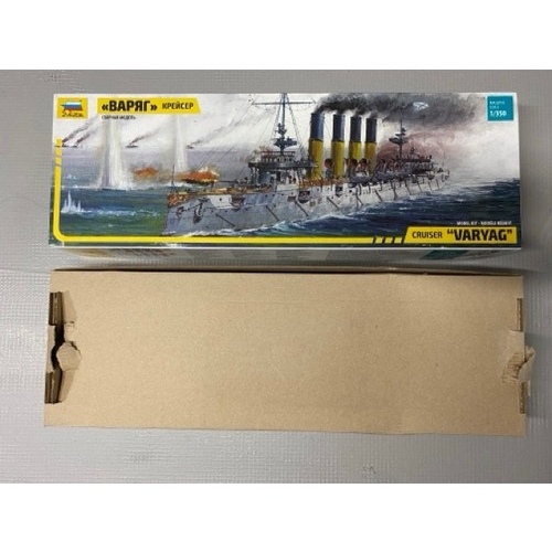 22 - 10 Model Kits - Trumpeter USS Langley CV-1, Trumpeter Admiral Graf Spee, Trumpeter SMS Szent Istvan,... 