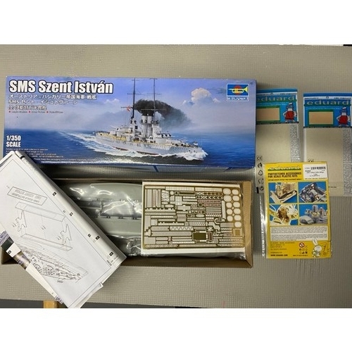 22 - 10 Model Kits - Trumpeter USS Langley CV-1, Trumpeter Admiral Graf Spee, Trumpeter SMS Szent Istvan,... 