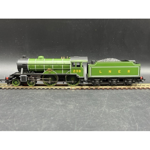 291 - Two DCC 'OO' gauge Boxed Hornby Steam Locomotives
(900g)
Hornby R3296X LNER D49/2 4-4-0 'The Burton'... 