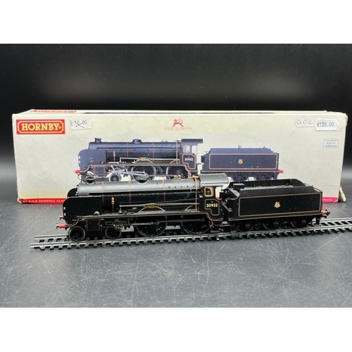 291 - Two DCC 'OO' gauge Boxed Hornby Steam Locomotives
(900g)
Hornby R3296X LNER D49/2 4-4-0 'The Burton'... 