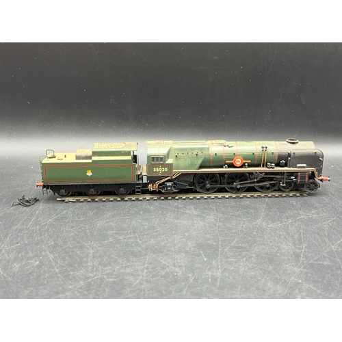 293 - Four Hornby Boxed and Tested Runners Steam Locomotives
(2100g)
Hornby R3240 Drummond Class 700 0-6-0... 