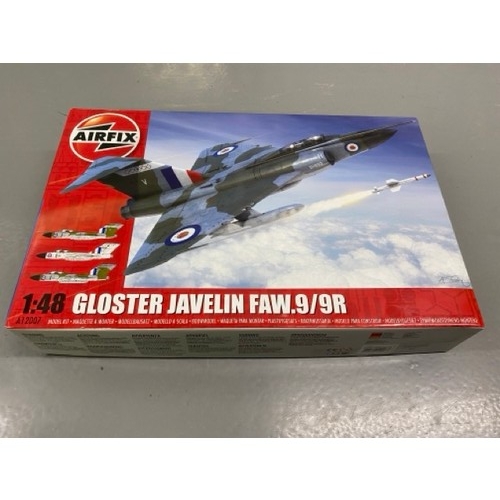 29 - 4 Model Kits - Airfix & Tamiya 1/32, 1/48, 1/72. (6000g) (4).

1. Airfix - Gloster Javelin FAW.9/9R ... 