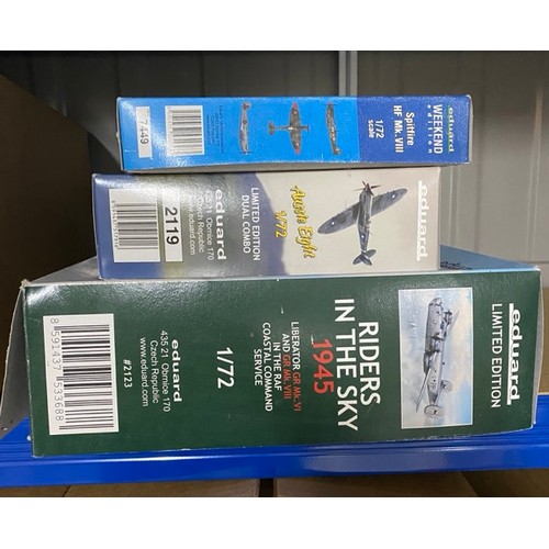 30 - 3 Eduard Model Plane Kits - 1/72 Scale. (3000g) (3).

1.Eduard - Spitfire HF Mk.VIII - 7449 - 1/72 S... 