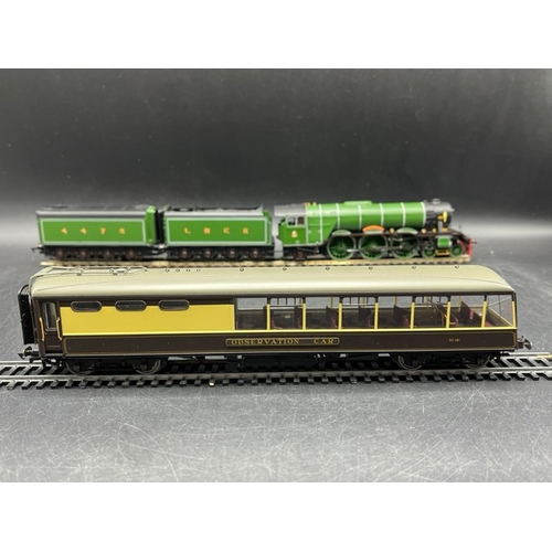 225 - Hornby R2953 Flying Scotsman USA 1969 Train Pack with Class A3 4472 'Flying Scotsman' double tender ... 