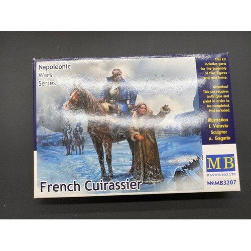 38 - 26 Unbuilt and some Sealed Napoleonic Wars Model Kits 0 1/16 Scale. (6000g)

French Cuirassier - Nap... 