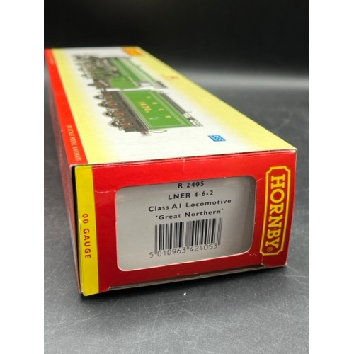 298 - Two Hornby OO gauge LNER Steam Locomotives in Boxes, both Tested Runners
(1100g)
Hornby R2405 Class ... 