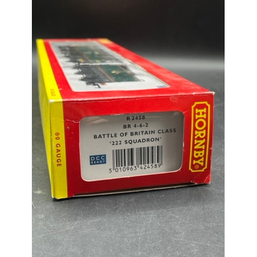 301 - Two 'Squadron' Hornby OO gauge Steam Locomotives in Boxes, one Tested Runner
(1300g)
Hornby R2587 Re... 