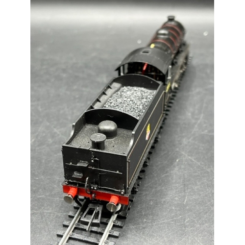 304 - Hornby R3242 Class K1 2-6-0 62015 in BR Black with early crest, Tested Runner
(550g)
with Instructio... 