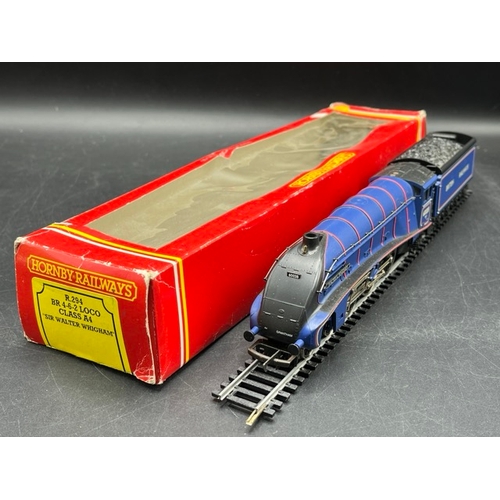 306 - Four Hornby Margate OO gauge Steam Locomotives in Boxes, each Tested Runners
(2000g)
Hornby R376 LNE... 