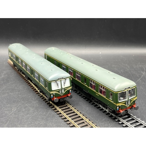 175 - Bachmann Branchline 31-326 Class 105 2 car Cravens DMU in BR green with speed whiskers. Kings Cross/... 