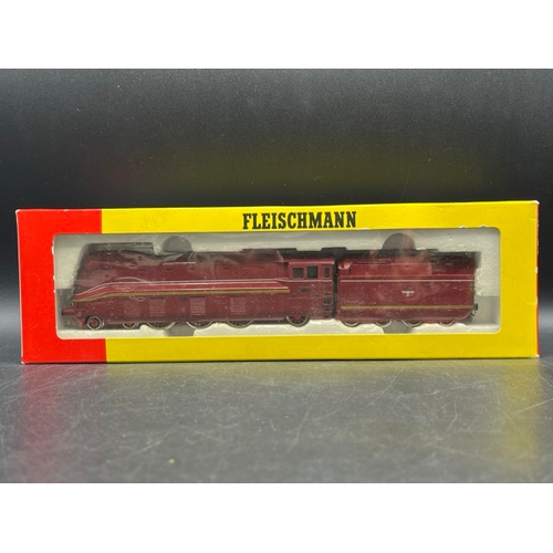 139 - Fleischmann 4173 H0 Streamlined Steam Locomotive Br 03 1001 The DRG Epoch 2, Tested Runner w/lights
... 