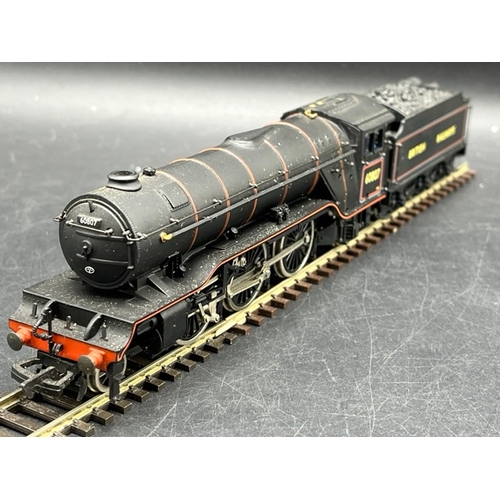 312 - Two Bachmann Gresley V2 Class 2-6-2 OO gauge Steam Locomotives in Boxes, both Tested Runners
(1100g)... 