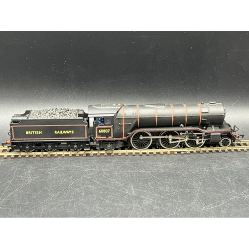 312 - Two Bachmann Gresley V2 Class 2-6-2 OO gauge Steam Locomotives in Boxes, both Tested Runners
(1100g)... 