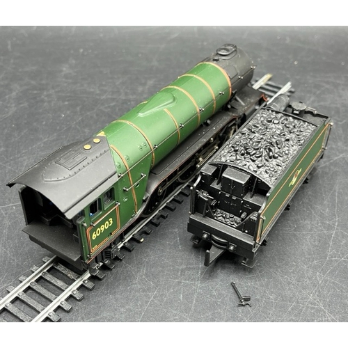 313 - Two Bachmann Gresley OO gauge Steam Locomotives in Boxes, both Tested Runners
(1100g)
Bachmann Branc... 