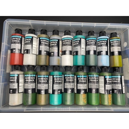 47 - 187 Dio Brush, Vallejo Pigments, AMMO Shades, Model Air Vallejo & AV Surface Primers. (13000g)
Some ... 