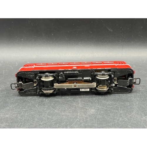 73 - 4 HO Märklin locomotives with 10 Boxed and un-boxed Rolling-stock
(3000g)
Locomotives NOT Tested as ... 