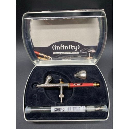 54 - Infinity Two in One 126543 Airbrush & Spares - Harder & Steenbeck (300g). 
Appears unused but sleeve... 