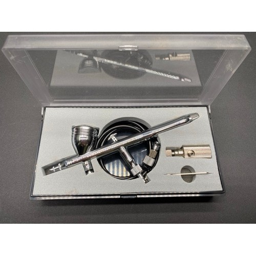 55 - 2 Airbrushes - Mr Hobby Procon FWA & Professional airbrush AB727 (800g). Both have been serviced in ... 