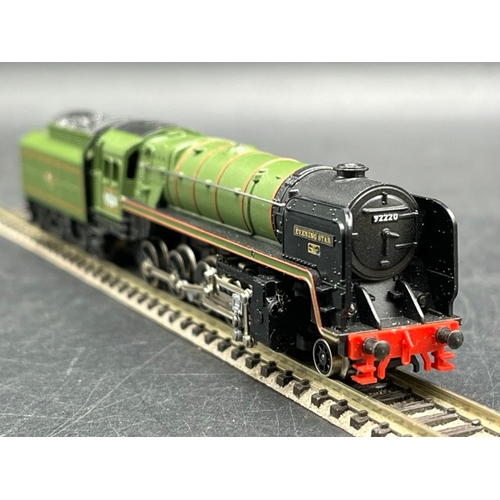 150 - Two boxed Hornby Minitrix BR Steam locomotives, Tested Runners
(300g)
Minitrix N203 Class 7P 4-6-2 7... 