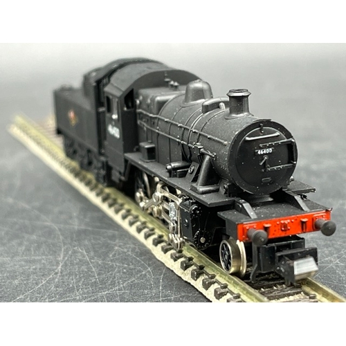 151 - Two Hornby Minitrix Boxed N gauge BR Steam Locomotives, Tested Runners
(300g)
Minitrix N202 Class 2M... 