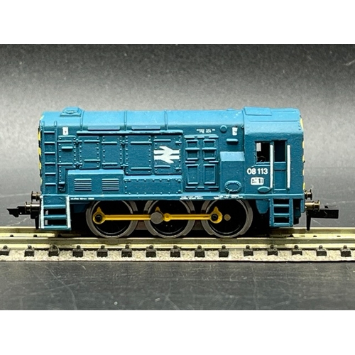 153 - Two N gauge BR Diesel Locomotives, Tested Runners
(300g)
Graham Farish 1007 Class 08 Shunter 08113/0... 